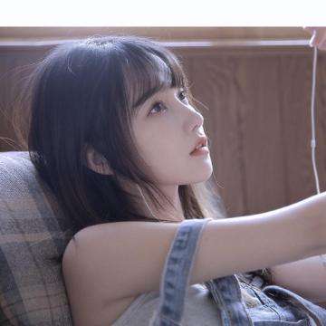 白酒凉了?酒鬼酒深陷亏损泥潭,财报透露了哪些残酷信号?