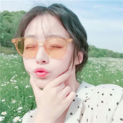 蔚来李斌回应被网暴:CEO一个责任就是要娱乐大家,只要不说我家人,我觉得没啥