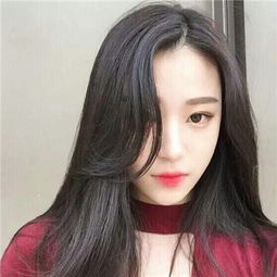 第一批跳企鹅舞的大学生出现了