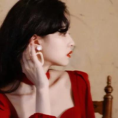 “我未成年,有抑郁症”!初二女孩泼开水致男同学毁容,事后叫嚣:能把我怎么样?