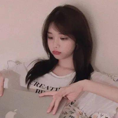 许绍雄出殡 佘诗曼高海宁现身