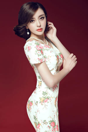 黄奇帆:中国制造不再大而不强,未来15年新能源等产业投资规模或超百万亿