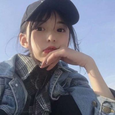 装民警骗财骗色获刑