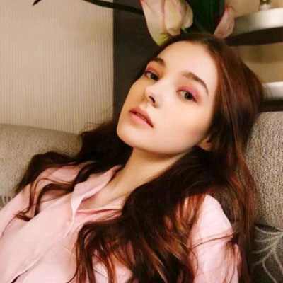 中央政治局召开会议