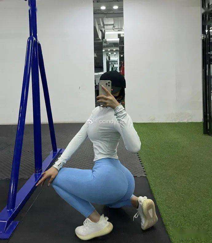 设计自己的动漫头像