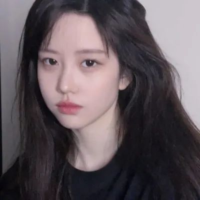 首开130亿 深圳湾澐玺史诗级开盘刷新2025年全国开盘成交记录