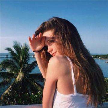 詹妮佛特技摩托