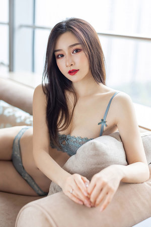 迈阿密加油站停车